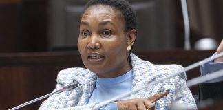 🇿🇦South Africa’s justice minister denies corruption in bank scandal