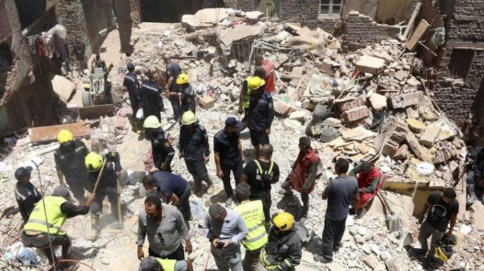 At least 8 killed in building collapse in Cairo